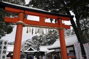 賀茂別雷神社（かもわけいかづちじんじゃ）上賀茂神社（かみがもじんじゃ）